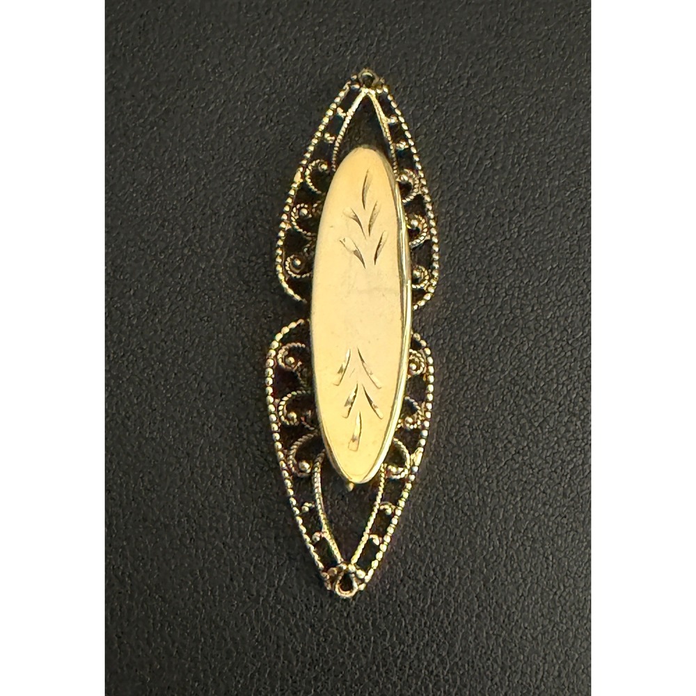Vintage Brooch Gold Tone Filigree Engraved Victorian Revival
